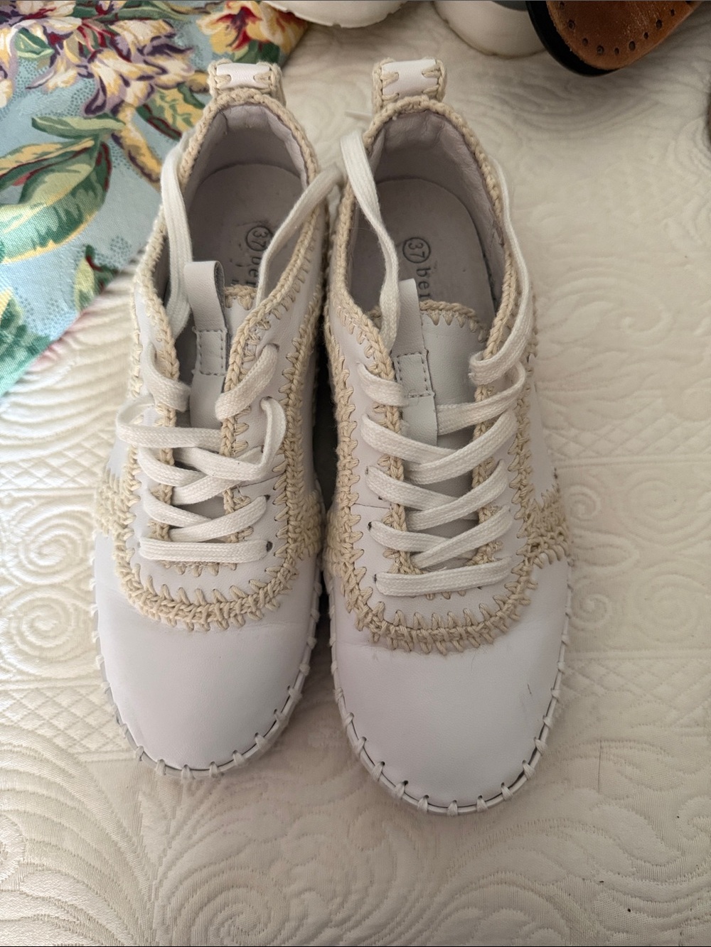 Bernie Mev ComfortCraft Women's White Casual Lace-Up Sneakers